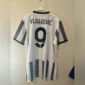NWT 22/23 Dusan Vlahović Juventus Home Jersey, Men’s XL